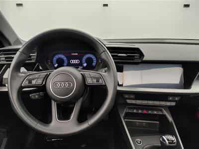 Audi A3 30 TFSI Navi Cockpit / Led / PDC / Pano (2023) - Photo 9