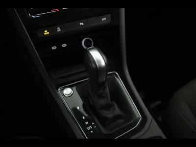 VW Touran 2.0 TDI DSG Highline 7 (2025) - Foto 13