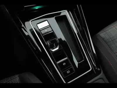 VW Golf GTI DSG Black LED Pano (2024) - Foto 12