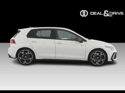 VW Golf GTI DSG Black LED Pano (2024) - Foto 3