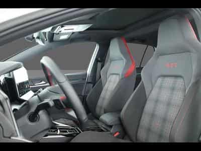 VW Golf GTI DSG Black LED Pano (2024) - Foto 8