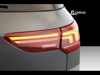 VW Golf GTI DSG Black LED (2024) - Foto 11
