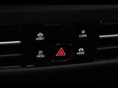 VW Golf GTI DSG Black LED (2024) - Foto 14