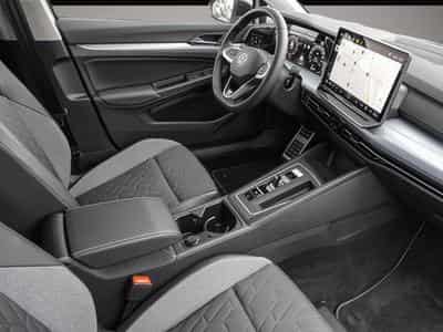VW Golf (2025) - Photo 6