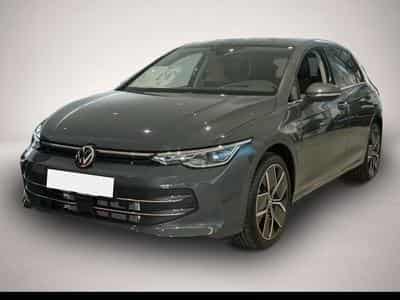 VW Golf (2024) - Photo 1