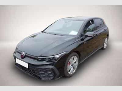 VW Golf (2025) - Photo 1