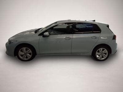 VW Golf (2025) - Photo 1