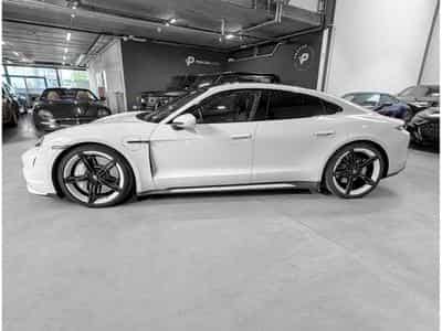 Porsche Taycan PORSCHE TAYCAN TURBO /APPROVED/ PURE WHITE | SPORT CHRONO | (2020) - Photo 7