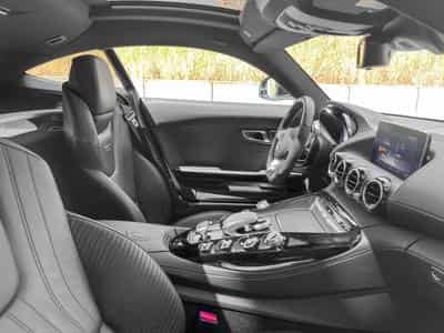 Mercedes AMG GT S AMG RIDE CONTROL° AMG 19° BURMESTER° (2016) - Photo 13