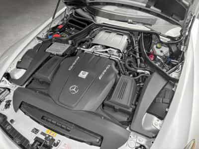 Mercedes AMG GT S AMG RIDE CONTROL° AMG 19° BURMESTER° (2016) - Photo 14