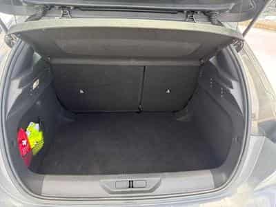 PEUGEOT 308 1.2 130ch S&S Active Pack (2024) - Foto 5