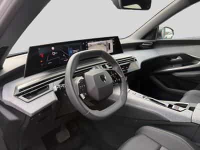 Peugeot 5008 HYBRID 145 ALLURE E-DCS6 (2025) - Photo 11