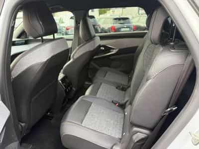 Peugeot 5008 HYBRID 145 ALLURE E-DCS6 (2025) - Photo 15