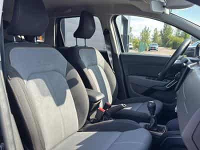 Dacia DUSTER 1.0 ECO-G 100 EXTREME (2024) - Photo 14