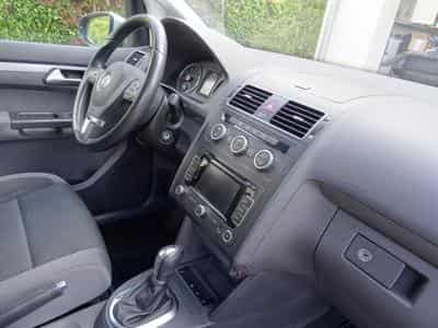VW Touran 1.4 TSI DSG (2014) - Photo 10