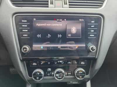 Skoda Octavia OCTAVIA COMBI 1.0 TSI DSG CARPLAY GPS BLUETOOTH RADAR AV/ARR (2018) - Photo 13