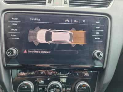 Skoda Octavia OCTAVIA COMBI 1.0 TSI DSG CARPLAY GPS BLUETOOTH RADAR AV/ARR (2018) - Photo 14
