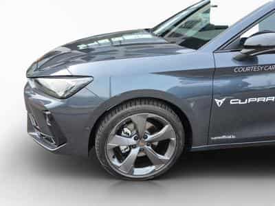 Cupra Leon 1.5 eTSI DSG (2026) - Photo 2