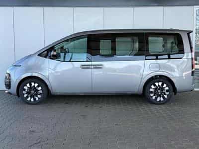 Hyundai Staria Luxury 7-Sitzer (2025) - Photo 2