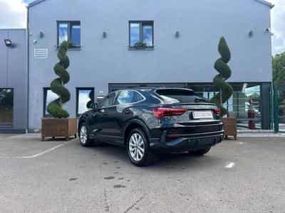 Audi Q3 Sportback PHEV 45 TFSIe S line 245CV (2022) - Foto 4