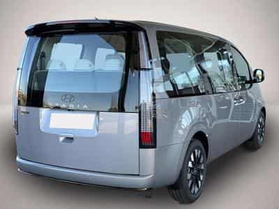 Hyundai Staria (2025) - Photo 3
