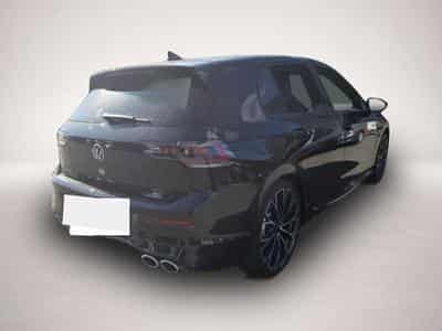 VW Golf (2025) - Photo 2