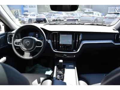 Volvo V60 (2025) - Photo 10