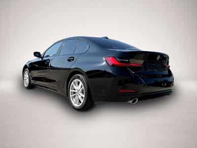BMW 318 (2024) - Photo 3