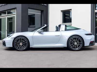 Porsche 911 .2 911 TARGA 4 GTS PDK - CARBON SPORT DESIGN PACK (2026) - Foto 2