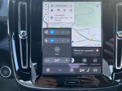 Volvo XC40 B3 Plus Dark DCT (2025) - Photo 11