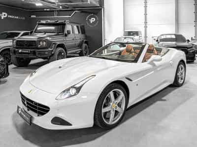 Ferrari California California T / 3.9 V8 / 4-Sitzer / (2015) - Photo 1