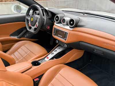Ferrari California California T / 3.9 V8 / 4-Sitzer / (2015) - Photo 12