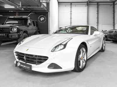 Ferrari California California T / 3.9 V8 / 4-Sitzer / (2015) - Photo 15