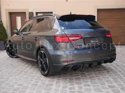 Audi RS3 Sportback 2.5 TFSI quattro S tronic 7 (2020) - Photo 4