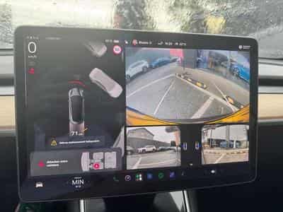 Tesla Model 3 Model 3 Langstreckenbatterie Hinterradantrieb (2020) - Foto 12
