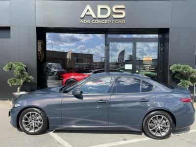 Alfa-Romeo Giulia Turbo Diesel 150ch/GPS/Bluetooth/Radar AV AR (2017) - Photo 12