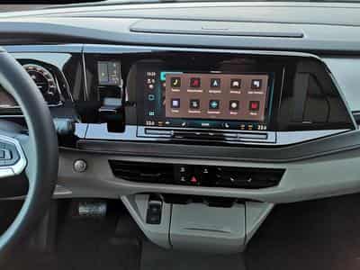 VW Multivan (2025) - Photo 6