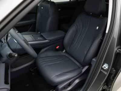 Geely EX5 PRO + 60 kWH´h (2026) - Photo 8