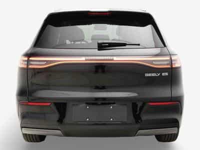 Geely EX5 PRO + 60 kWH´h (2026) - Photo 5