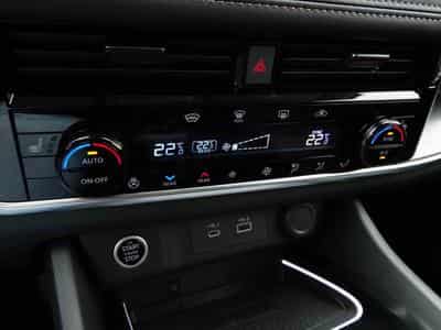 Nissan X-Trail 1.5 VC-T MHEV 163 AUTO N-Connecta (2026) - Photo 13