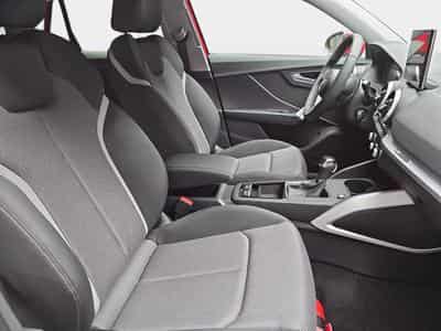 Audi Q2 35 TFSI S-Tronic 150 S-Line (2025) - Photo 14