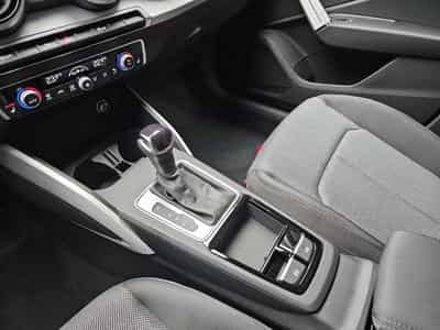 Audi Q2 35 TFSI S-Tronic 150 S-Line (2025) - Photo 11