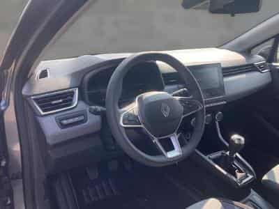 Renault Clio 1.0 TCe 90 Evolution (2025) - Photo 8