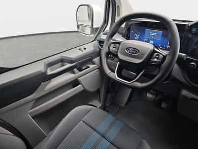 Ford Transit 2.0 ECOBLUE 170 BVA L1H1 Sport (2026) - Foto 8