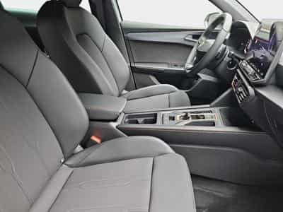 Cupra Leon 1.5 eTSi DSG 150 Kombi (2026) - Photo 9