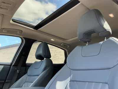 Nissan Ariya Evolve+ Performance e-4ORCE (2024) - Foto 11