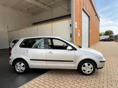 VW Polo 1.4 75ch Comfortline Clim (2003) - Photo 1