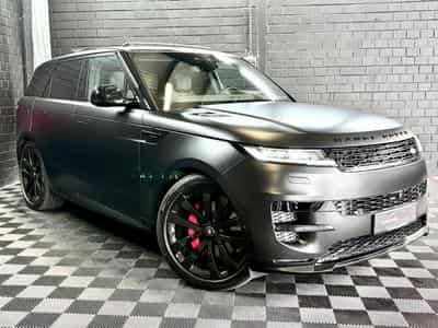 Land-Rover Range Rover Sport 3.0 P460e 460ch PHEV Dynamic HSE AWD * TVA DEDUCT. * (2024) - Photo 4