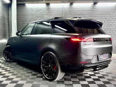 Land-Rover Range Rover Sport 3.0 P460e 460ch PHEV Dynamic HSE AWD * TVA DEDUCT. * (2024) - Photo 5