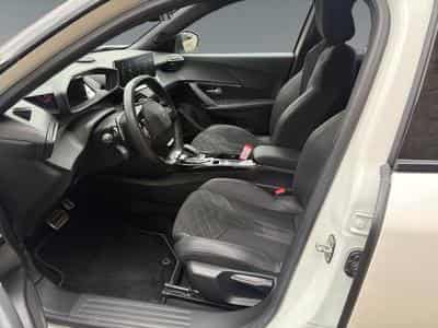 Peugeot 2008 II GT 5D AUTO8 SUV (2020) - Photo 13